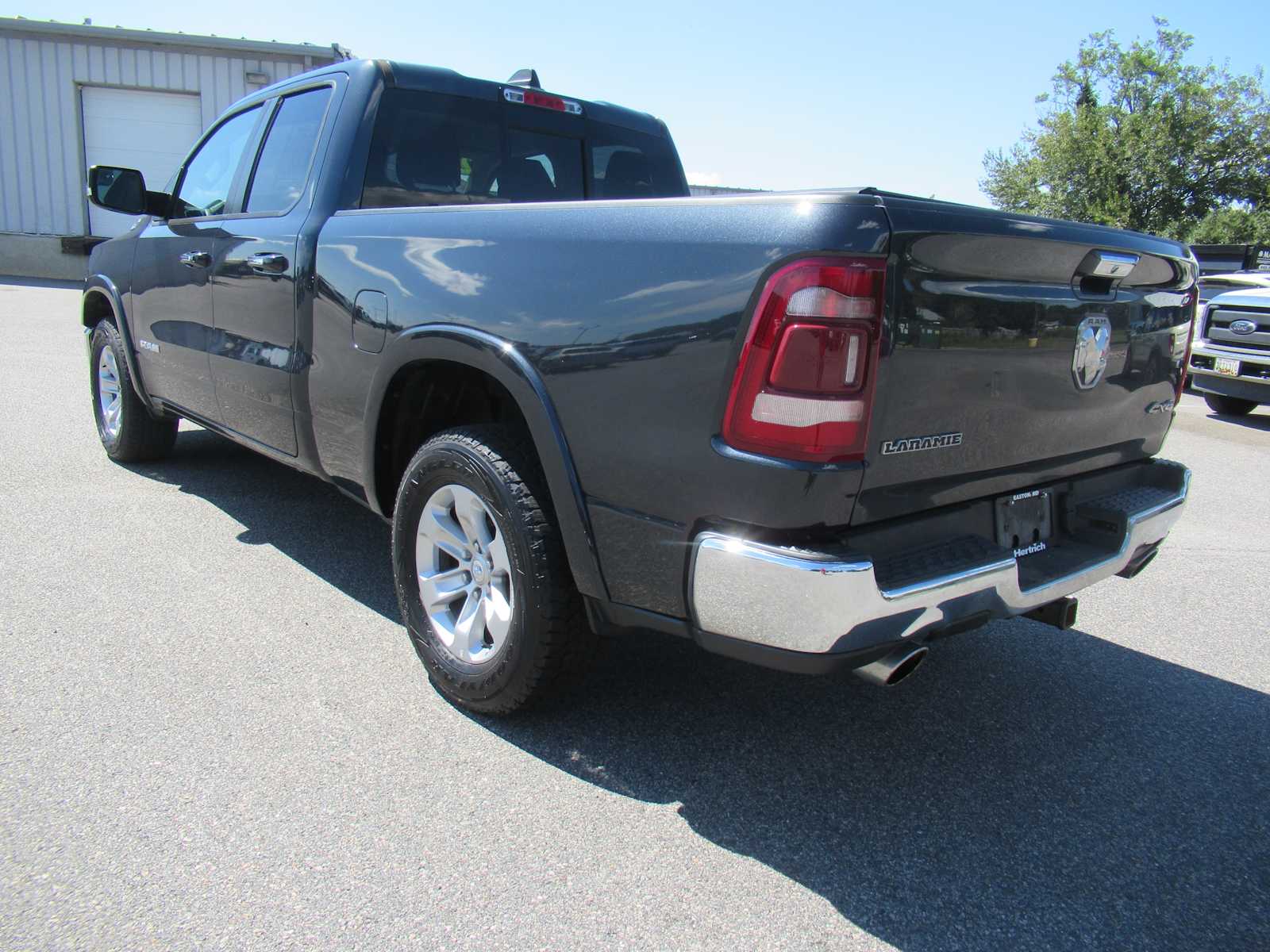 2020 Ram 1500 Laramie photo 7