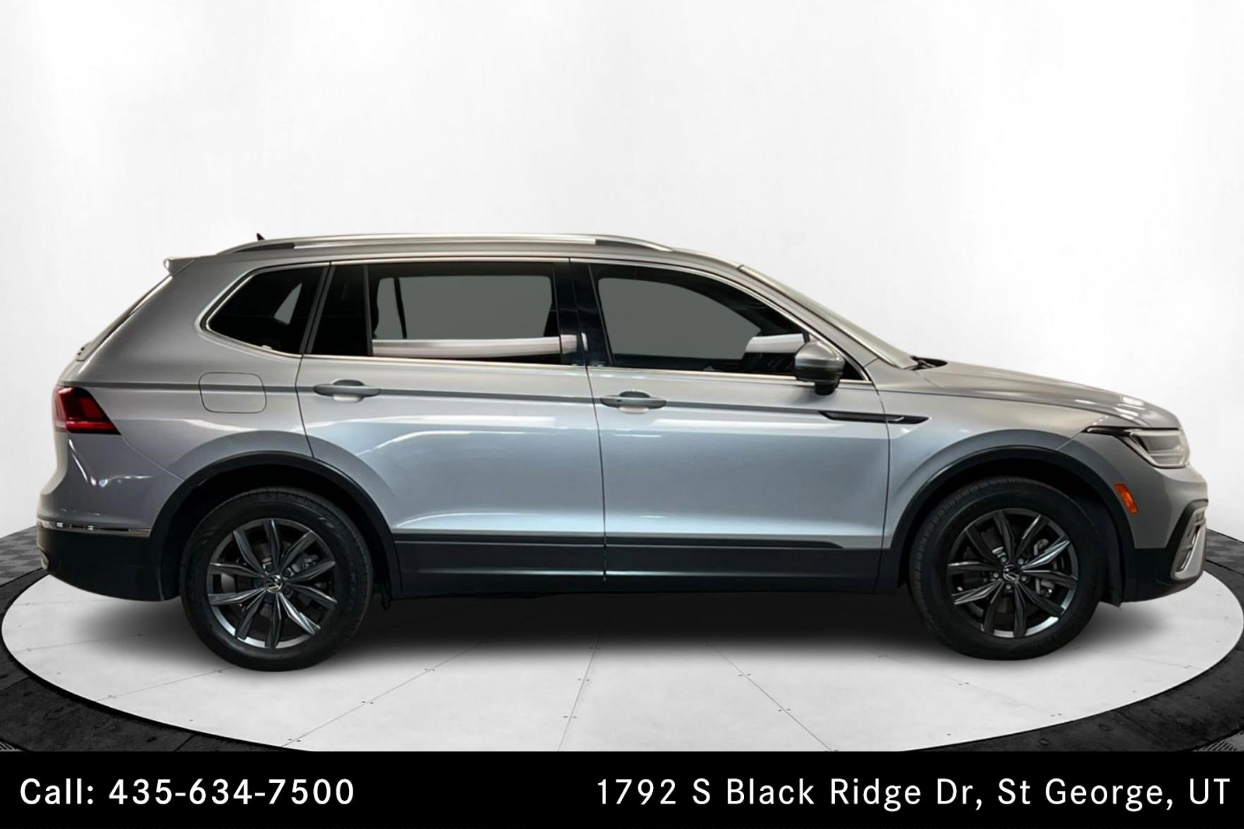 2022 Volkswagen Tiguan SE photo 6