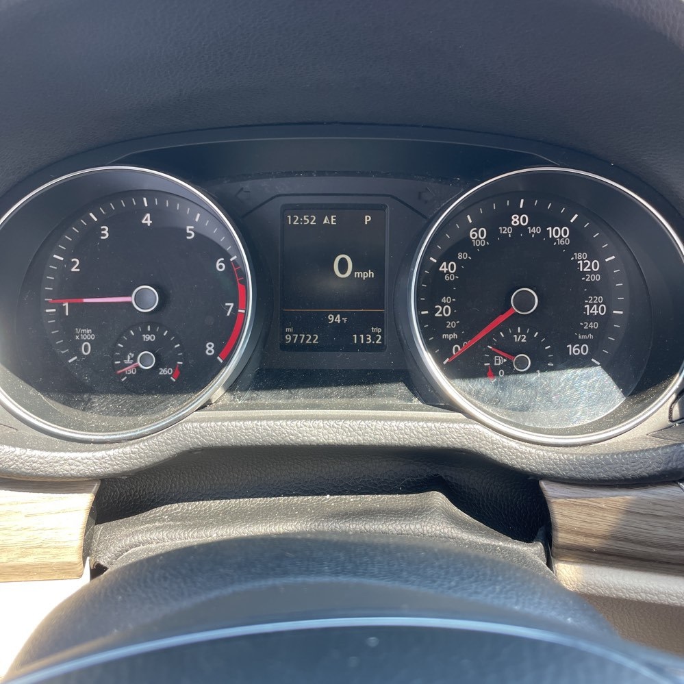 2018 Volkswagen Passat 2.0T SE photo 11