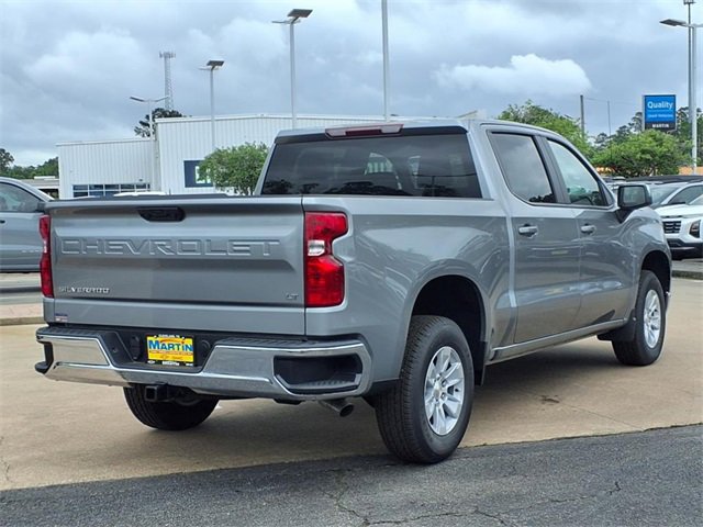 2025 Chevrolet Silverado 1500 LT photo 2