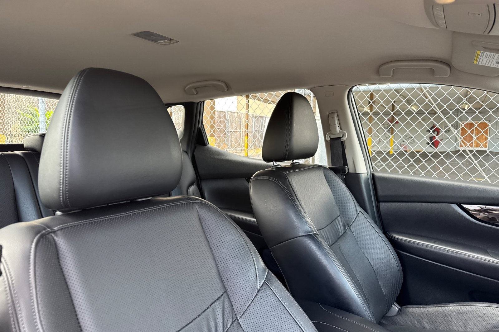 2022 Nissan Rogue Sport SL photo 16