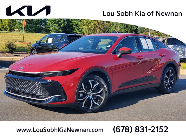 2023 Toyota Crown XLE's photo