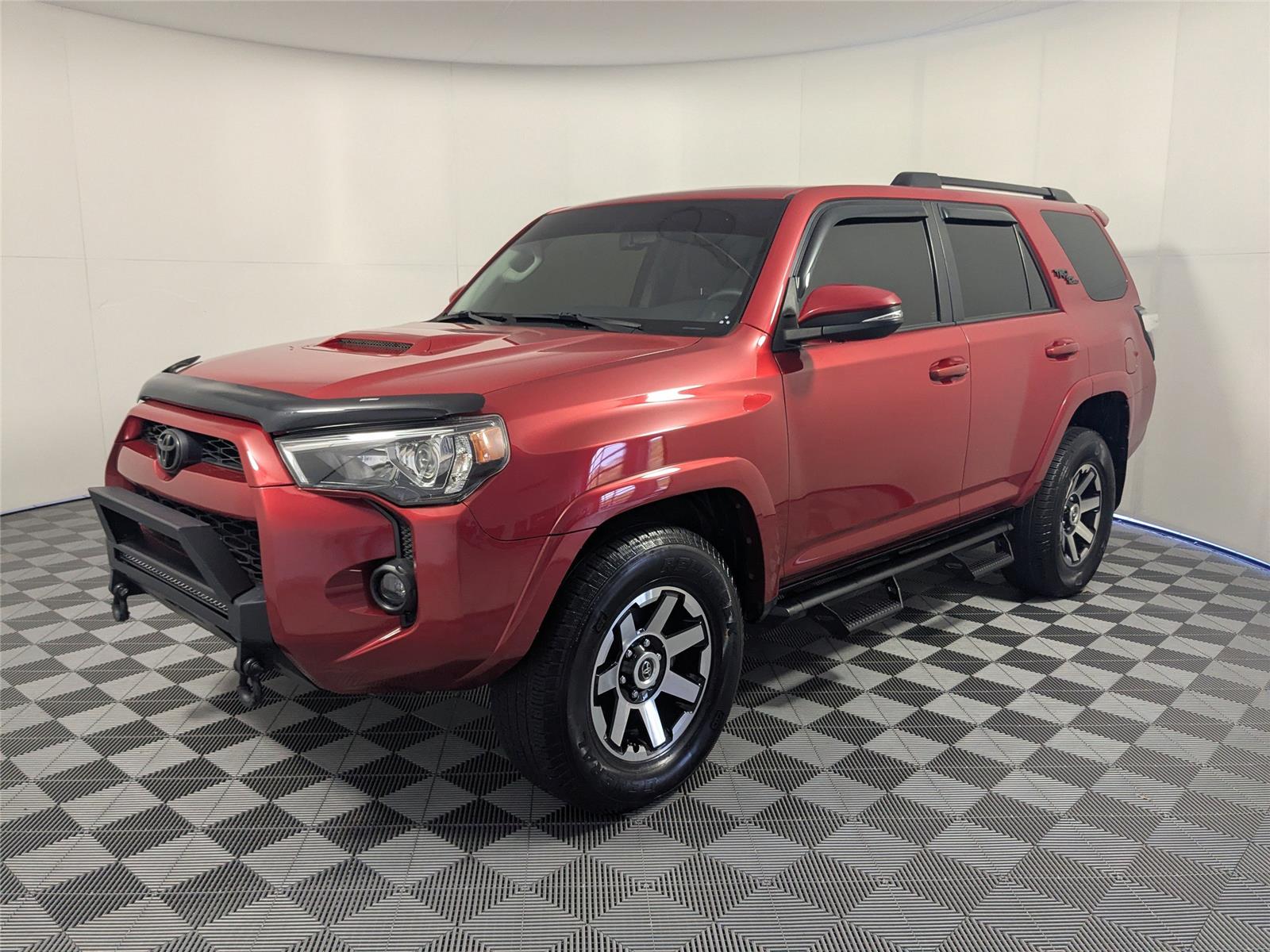 2019 Toyota 4Runner TRD Off-Road Premium's photo