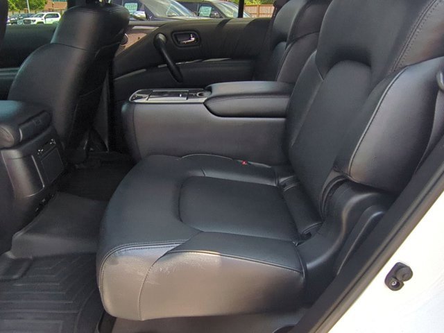 2024 Nissan Armada SL photo 13
