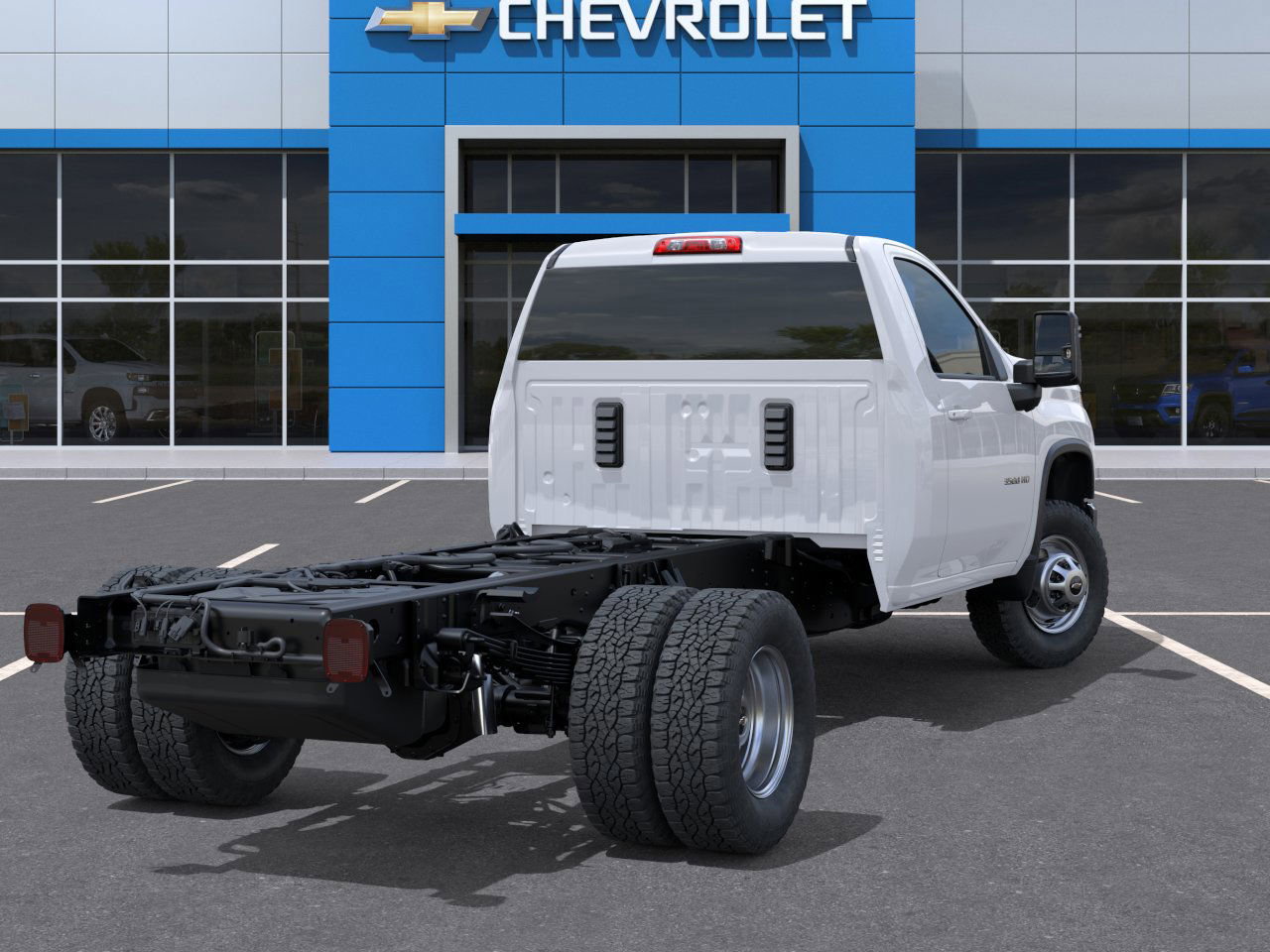2025 Chevrolet Silverado 3500HD Work Truck photo 3