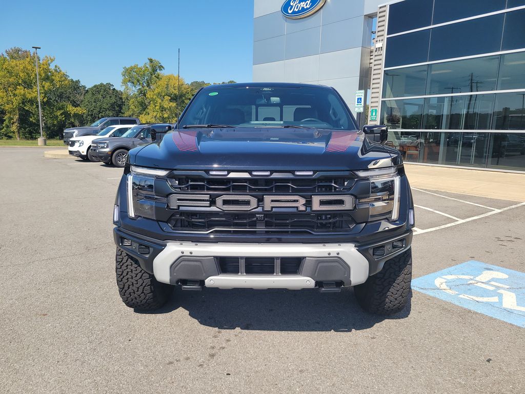 2025 Ford F-150 Raptor photo 8