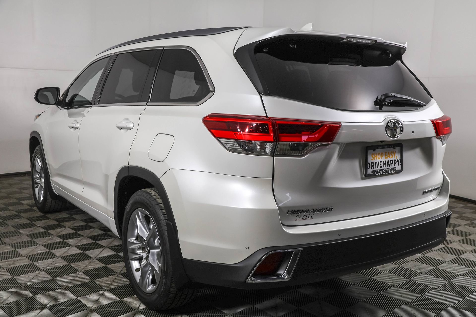 2019 Toyota Highlander Limited photo 11