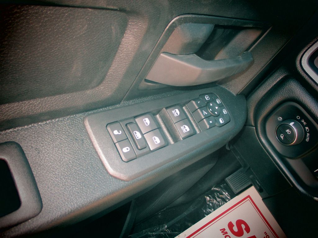 2026 Ram 2500 Tradesman photo 14
