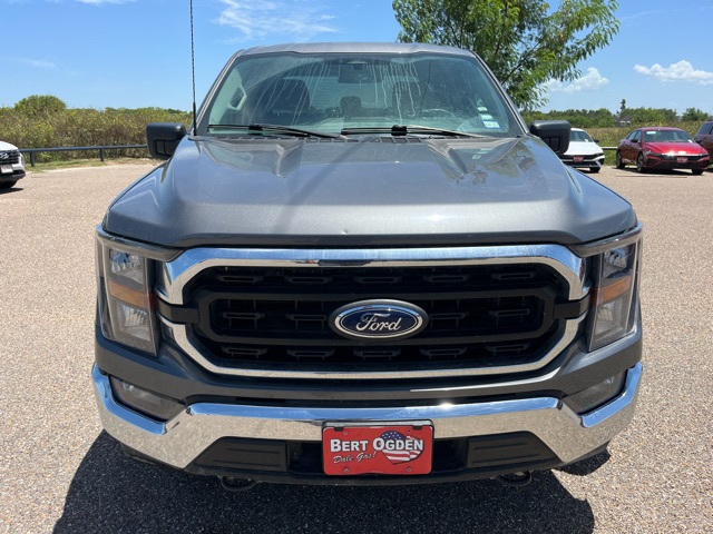 2023 Ford F-150 XLT photo 2