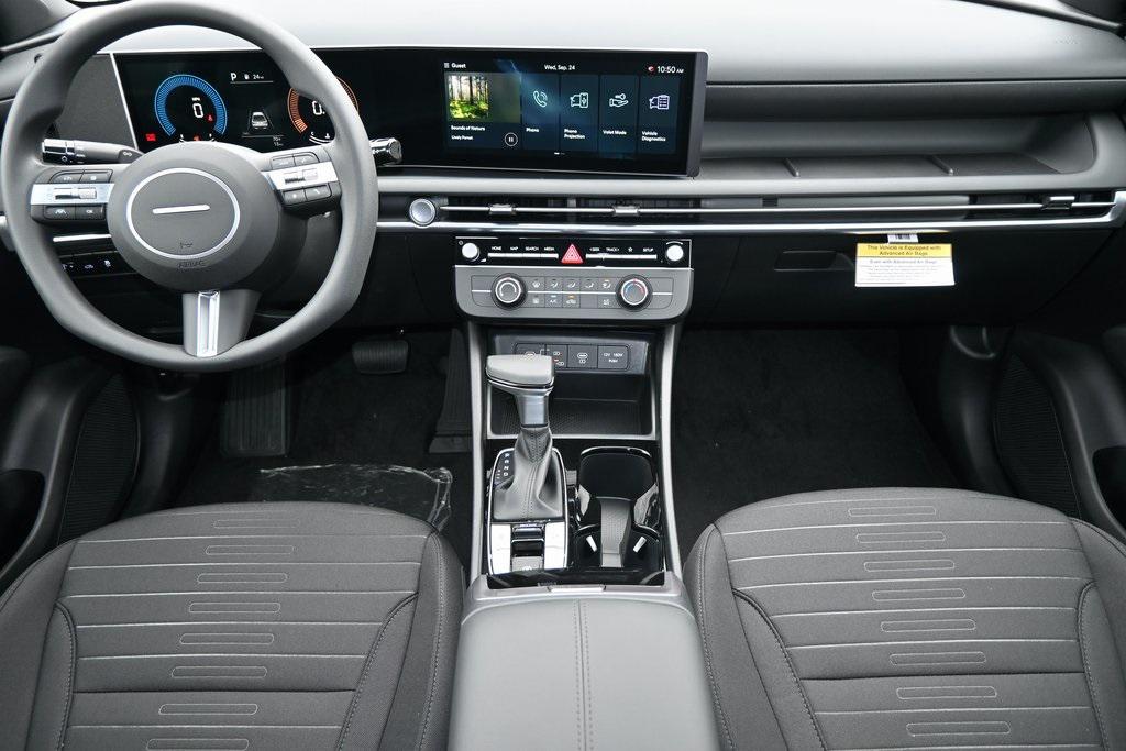 2026 Hyundai Santa Cruz SE photo 13
