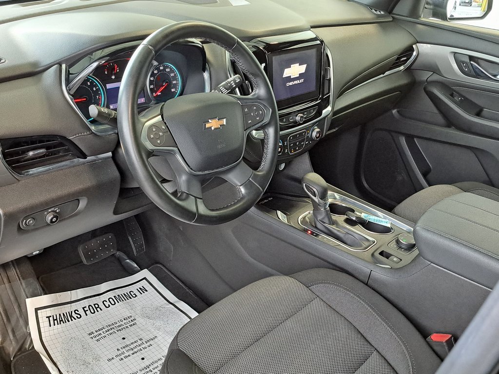 2023 Chevrolet Traverse Cloth photo 8