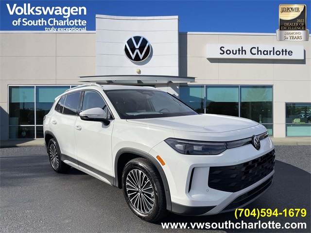 2026 Volkswagen Tiguan S's photo