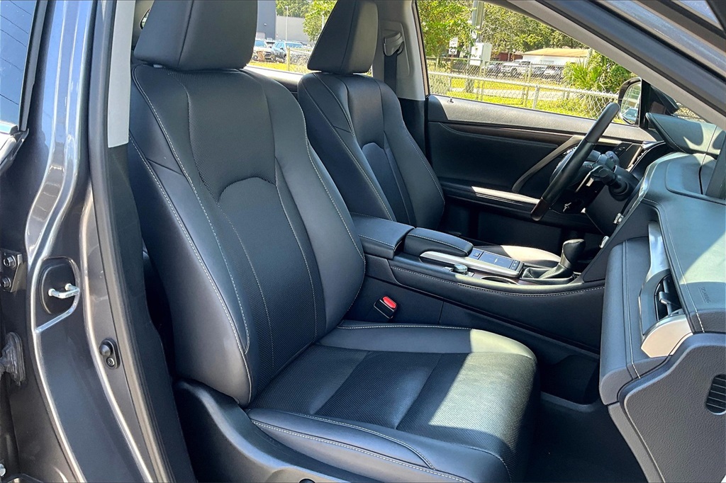 2022 Lexus RX 350 photo 29