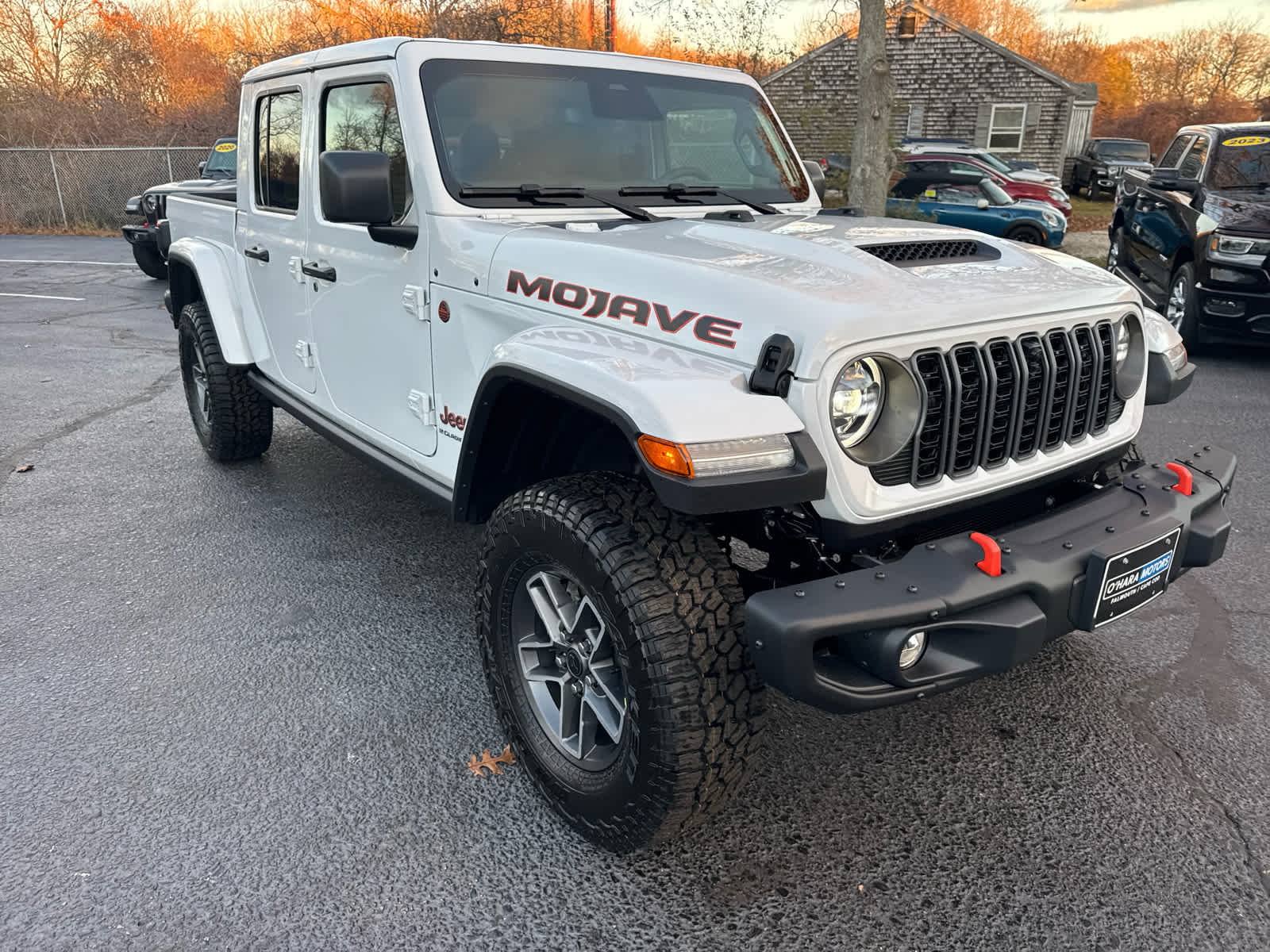 2026 Jeep Gladiator Mojave X's photo