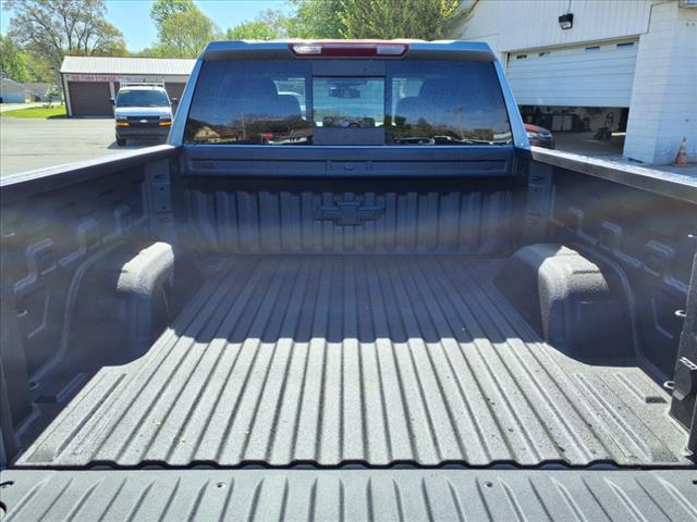 2025 Chevrolet Silverado 1500 LTZ photo 12