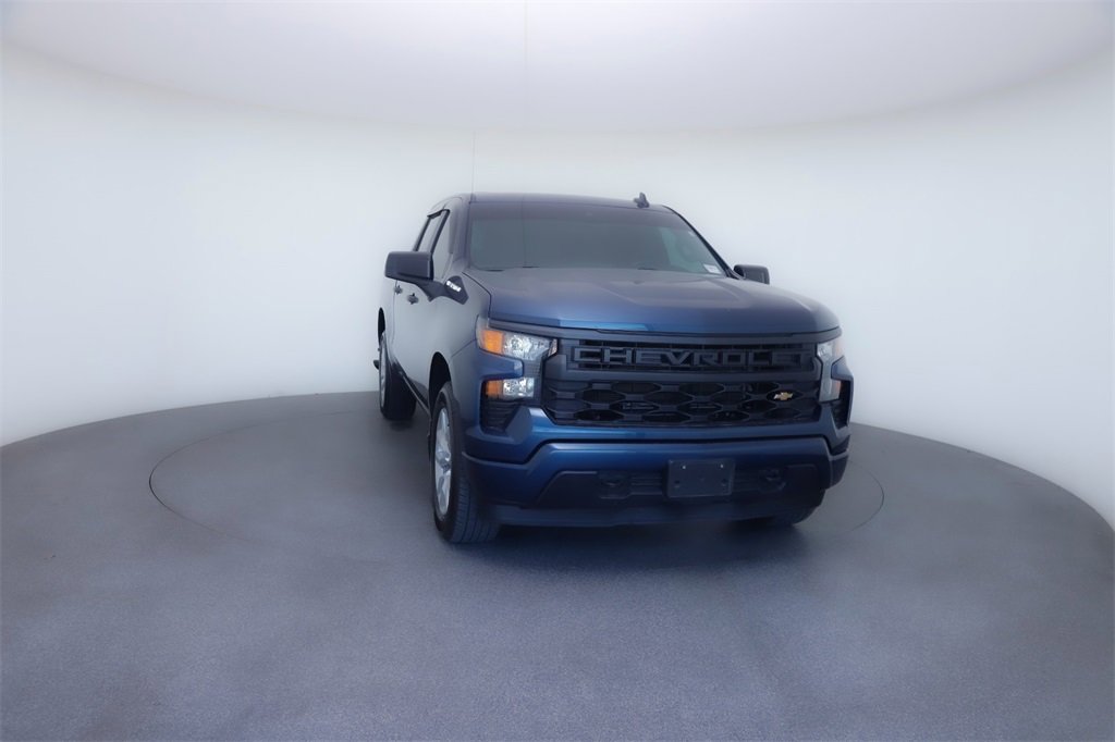 2022 Chevrolet Silverado 1500 Custom photo 11