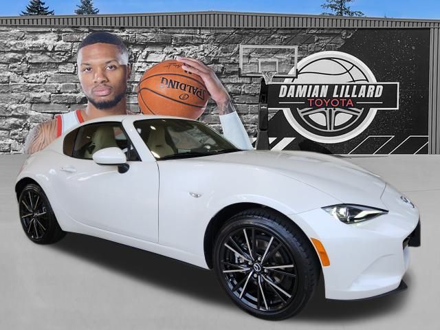 2025 Mazda MX-5 Miata RF Grand Touring's photo