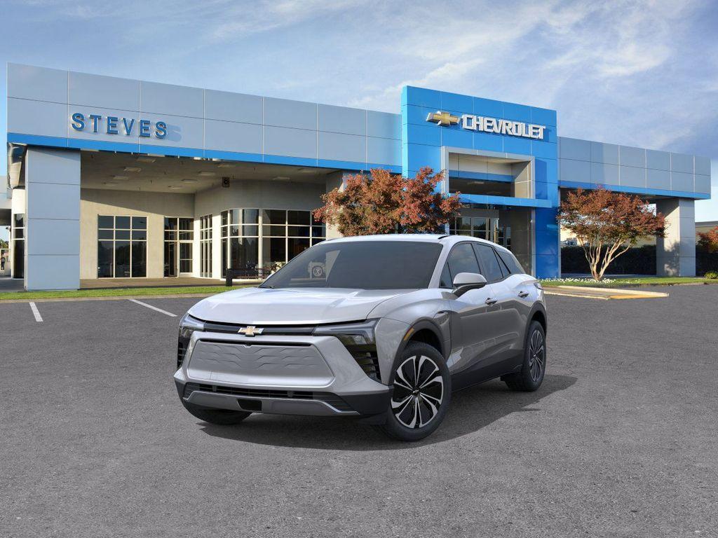 2026 Chevrolet Blazer EV photo 8