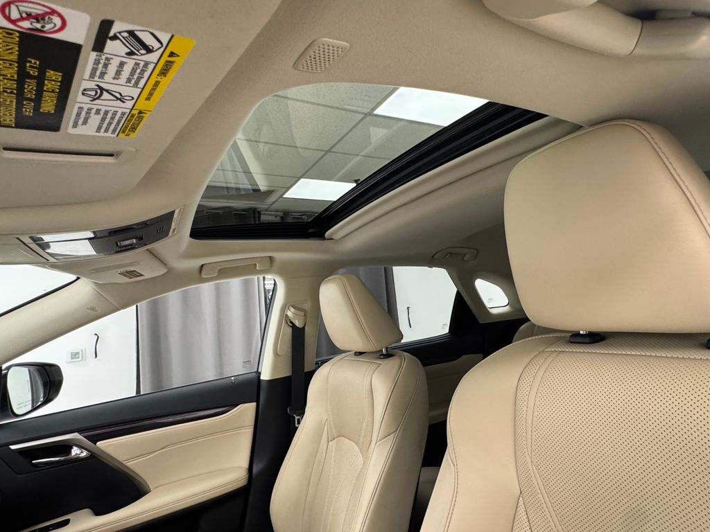 2021 Lexus RX 350 photo 31