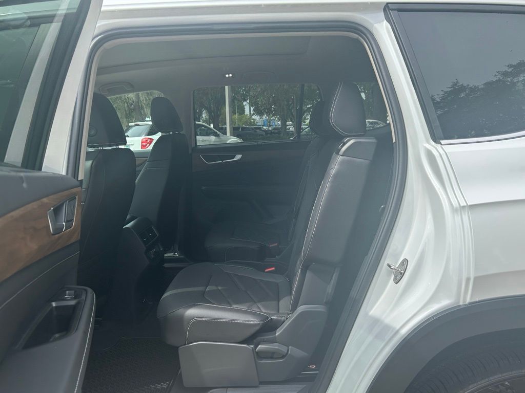 2026 Volkswagen Atlas SE Technology photo 35