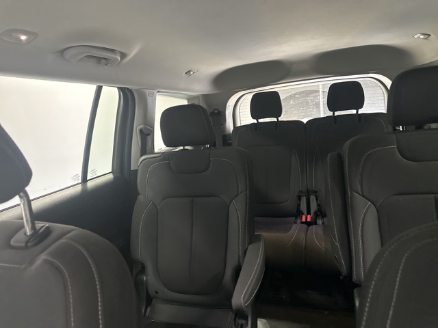 2023 Jeep Grand Cherokee Laredo photo 14