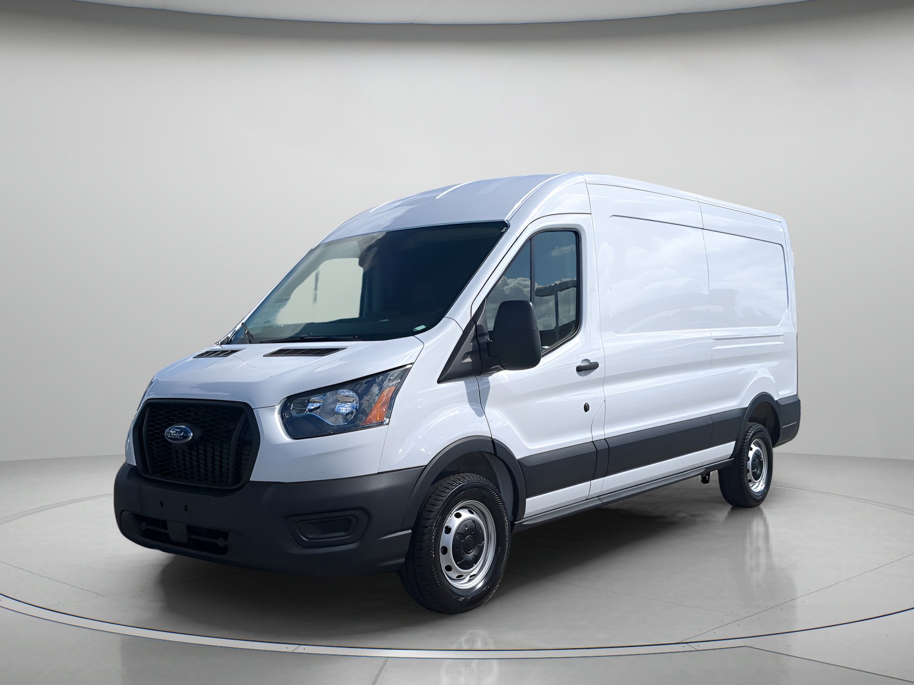 2025 Ford Transit Van Base's photo