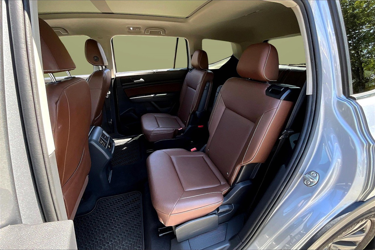2021 Volkswagen Atlas SEL photo 20