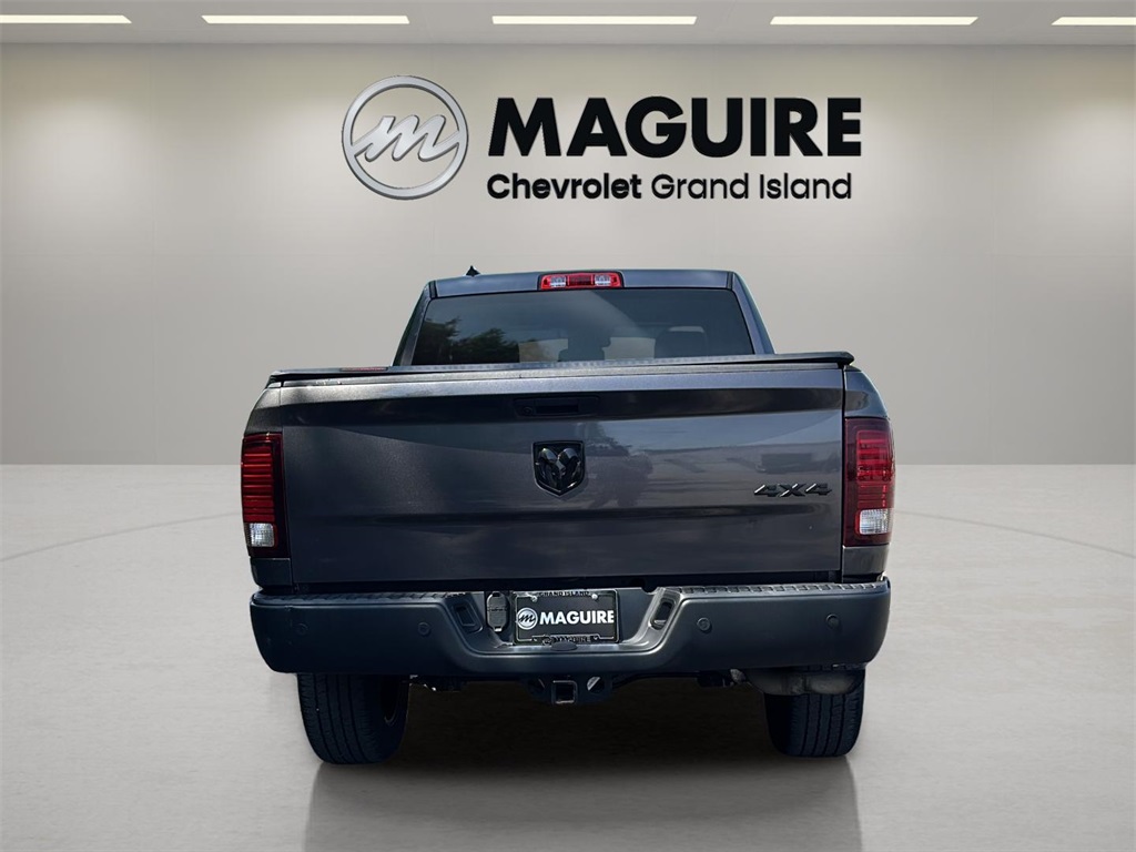2021 Ram 1500 Classic Warlock photo 8