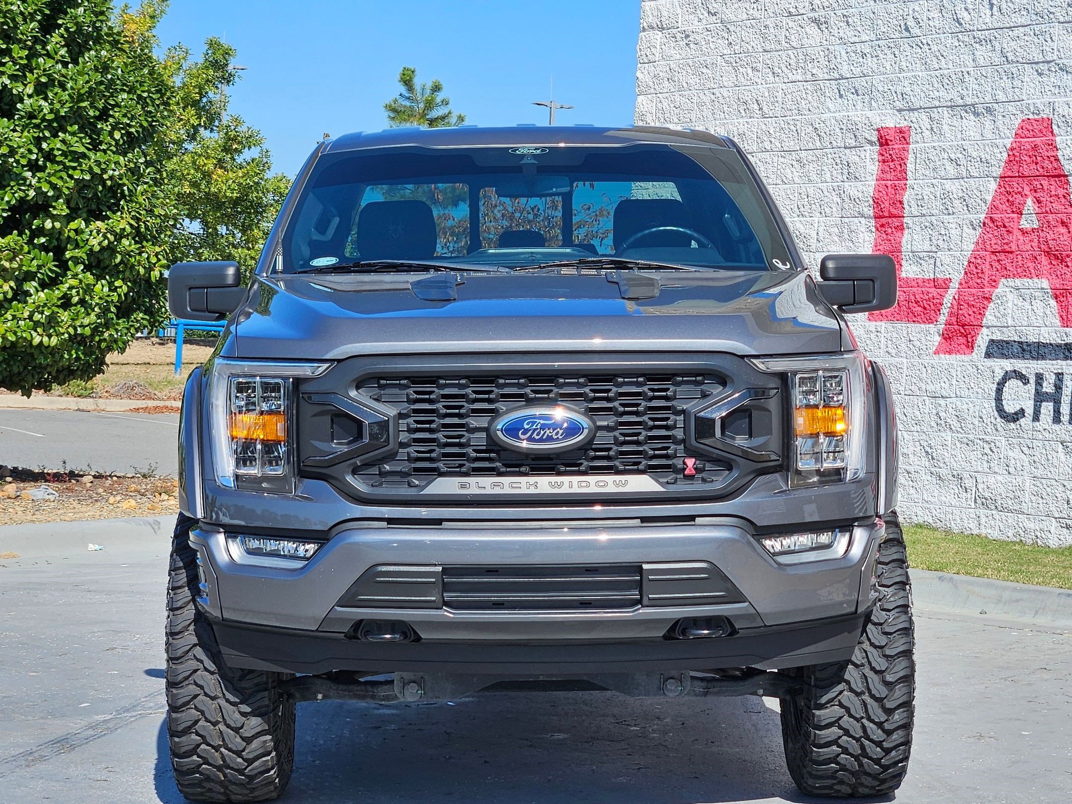 Used 2022 Ford F-150 XLT with VIN 1FTFW1E50NKD53336 for sale in Little Rock