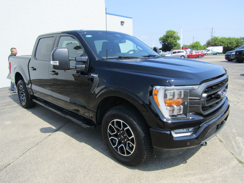 2023 Ford F-150 XLT photo 10
