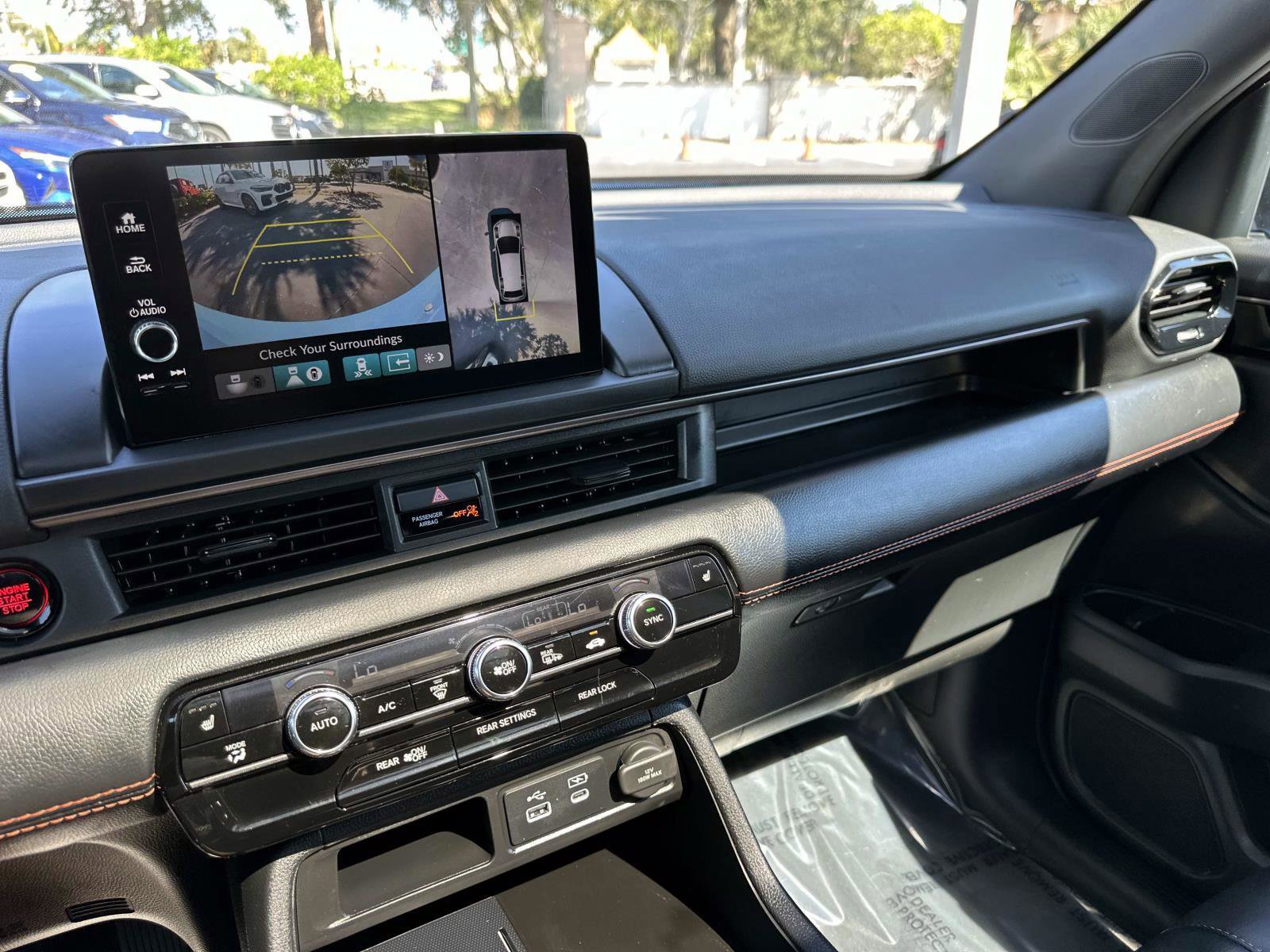 2023 Honda Pilot TrailSport photo 25