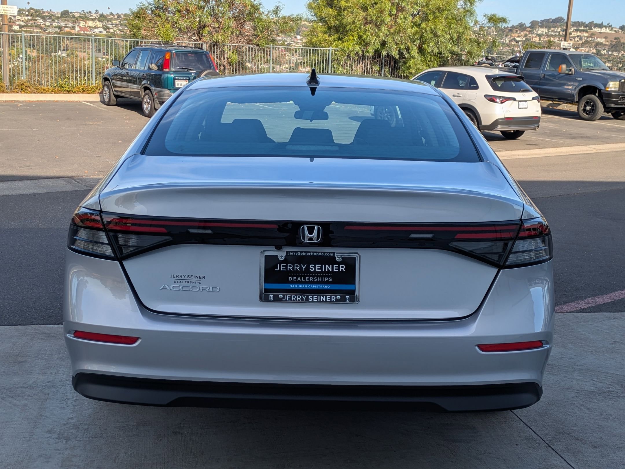 2025 Honda Accord SE photo 4