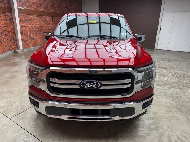2025 Ford F-150 Lariat photo 8