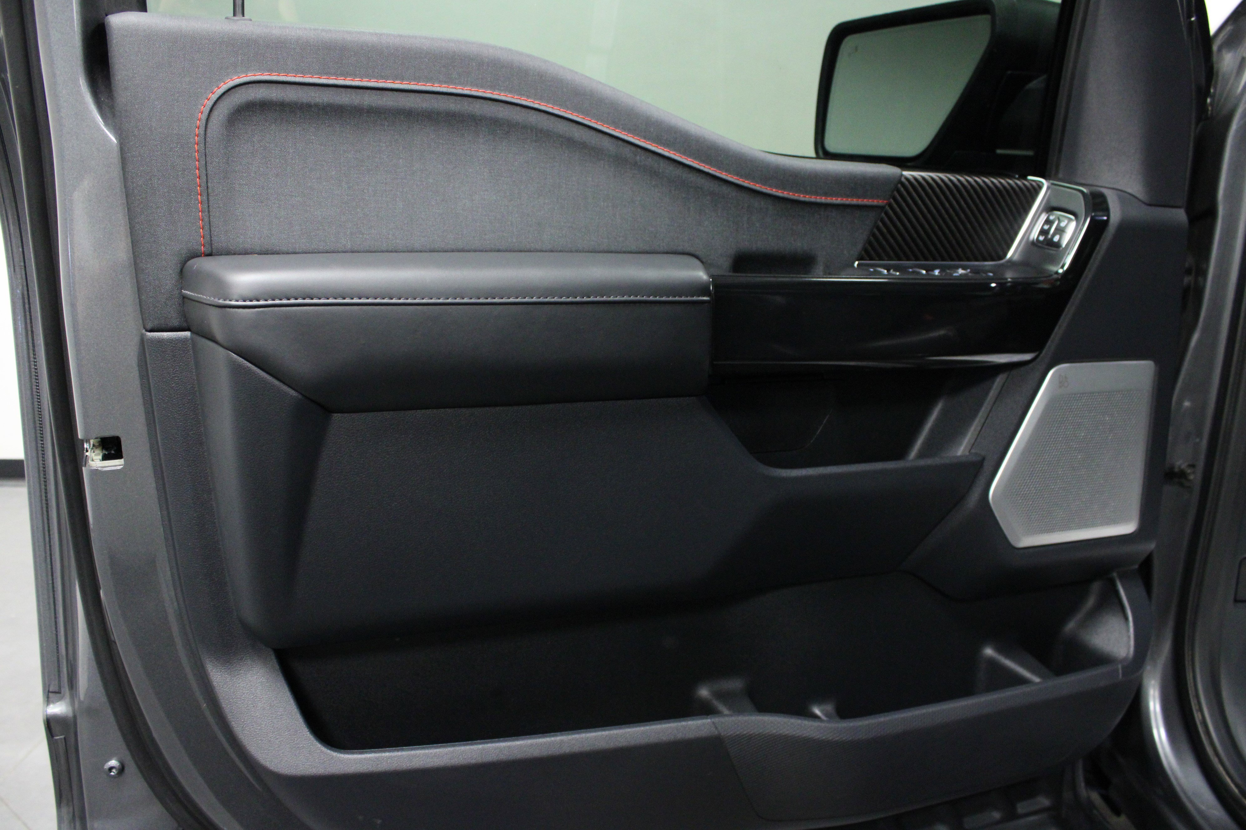 Used 2023 Gray Ford Raptor image 11