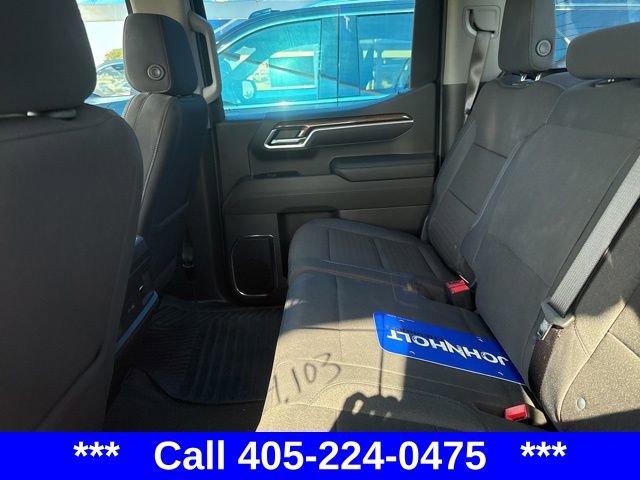 2025 Chevrolet Silverado 1500 RST photo 5