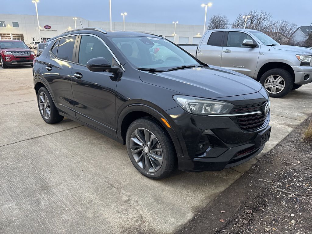 2022 Buick Encore GX Select's photo