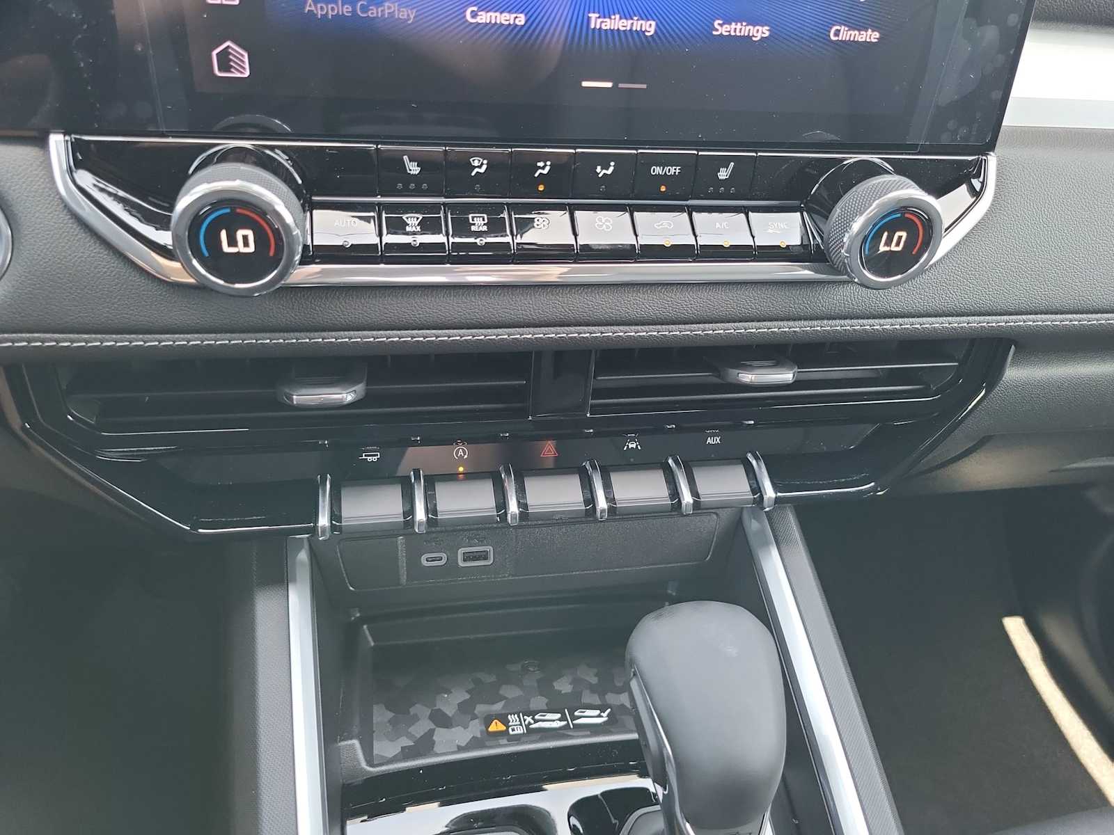 View 32