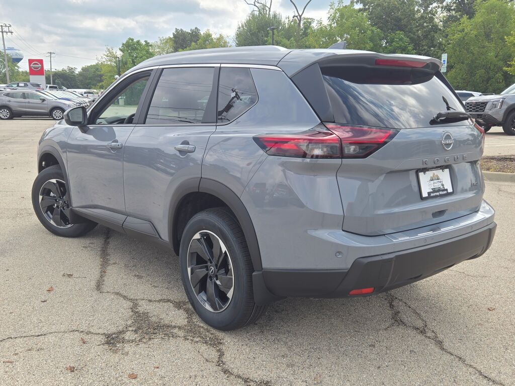 2026 Nissan Rogue SV photo 10