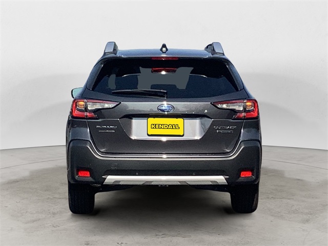 2025 Subaru Outback Touring photo 4