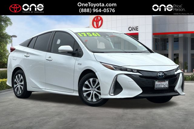 2021 Toyota Prius Prime XLE's photo