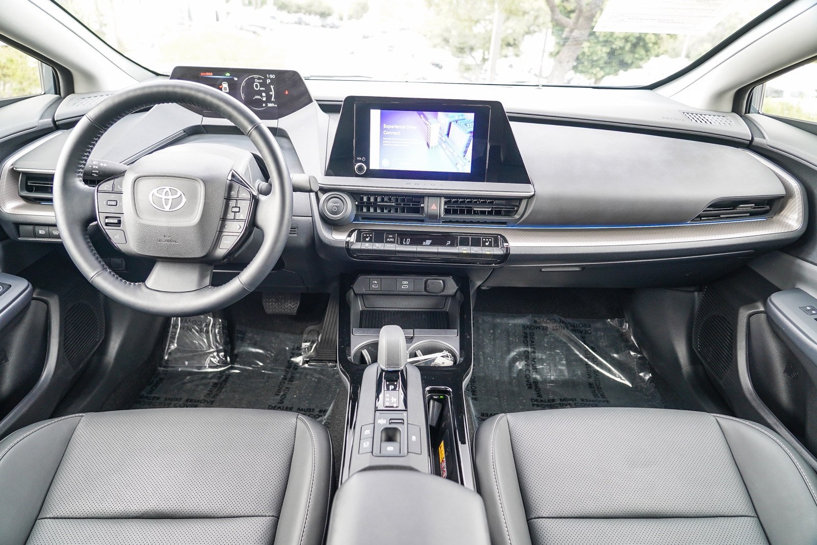 2024 Toyota Prius XLE photo 11