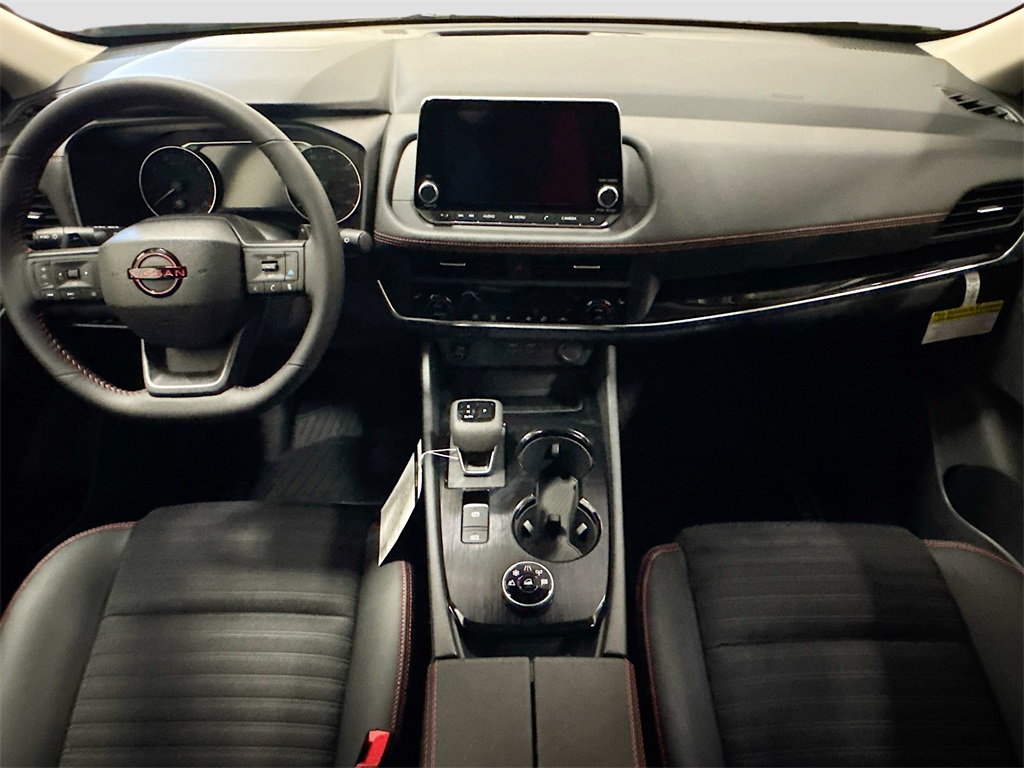 2026 Nissan Rogue SV photo 13