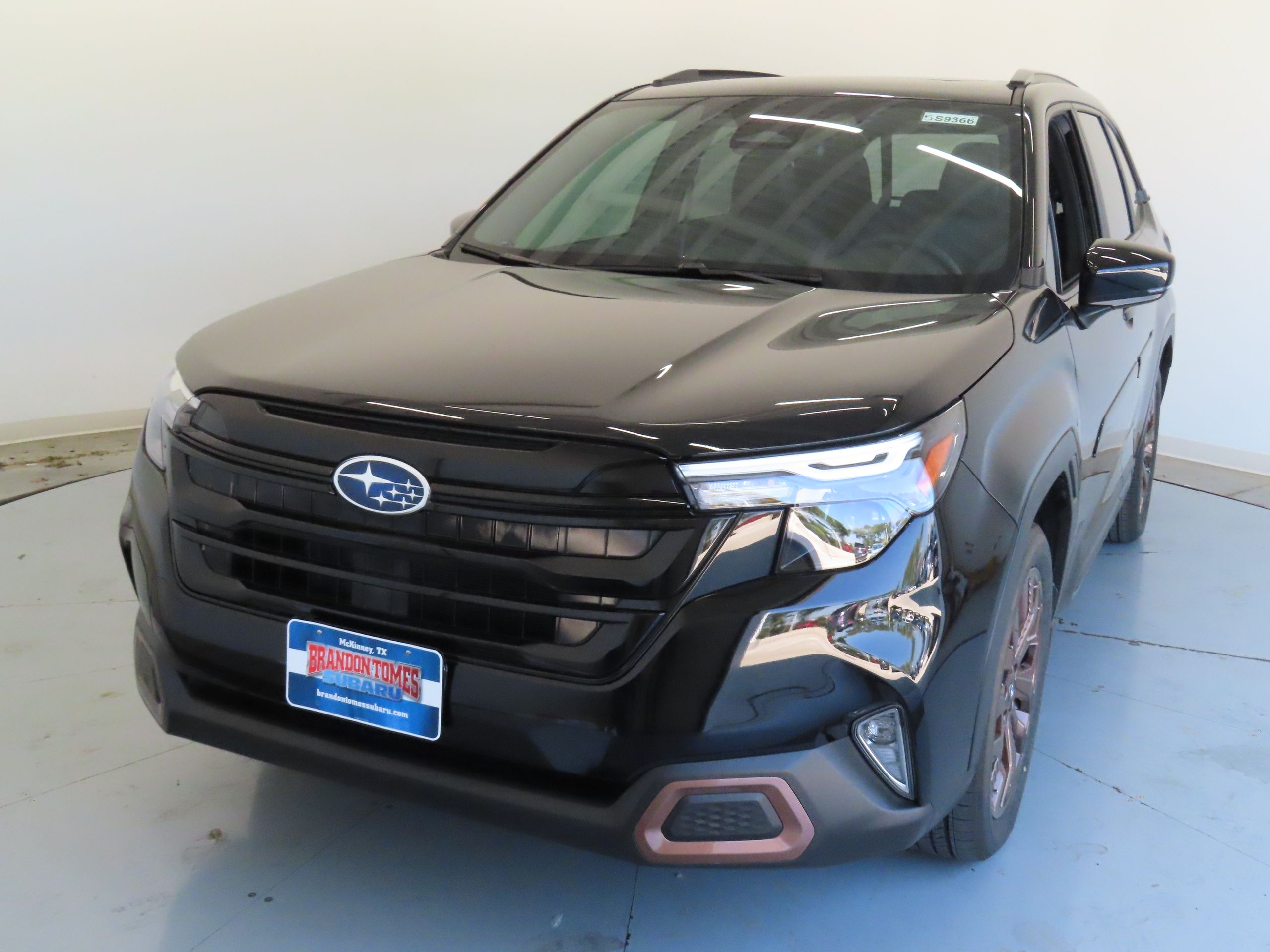 2025 Subaru Forester Sport photo 2
