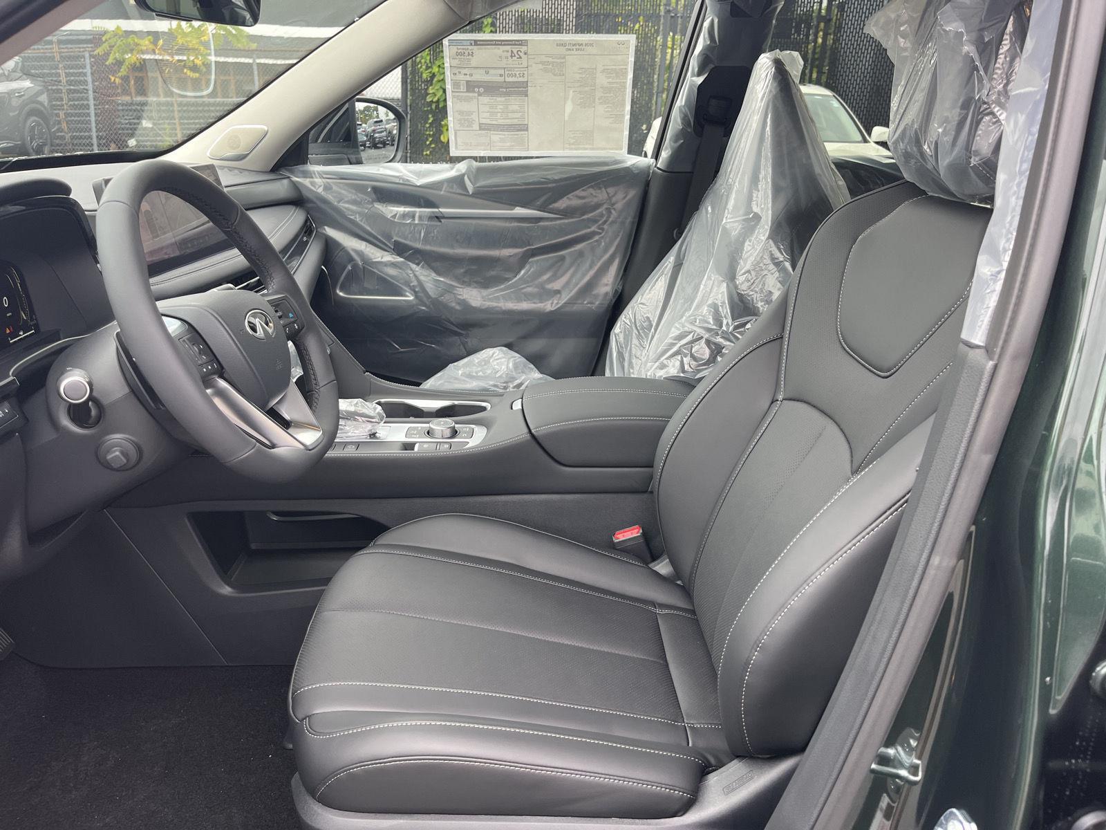 2026 Infiniti QX60 Luxe AWD photo 8