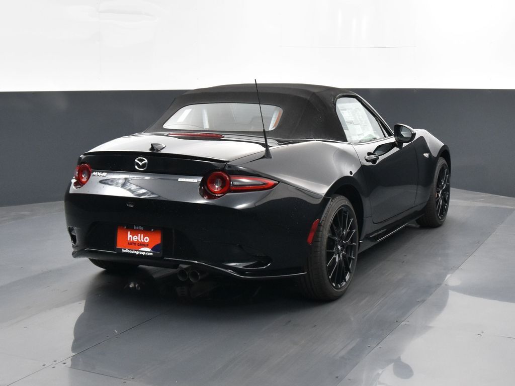 2025 Mazda MX-5 Miata Miata photo 23