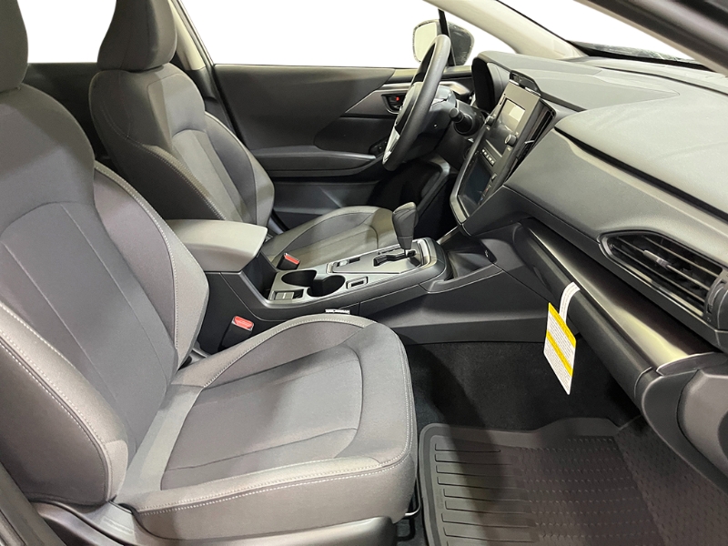 2025 Subaru Impreza Base photo 17