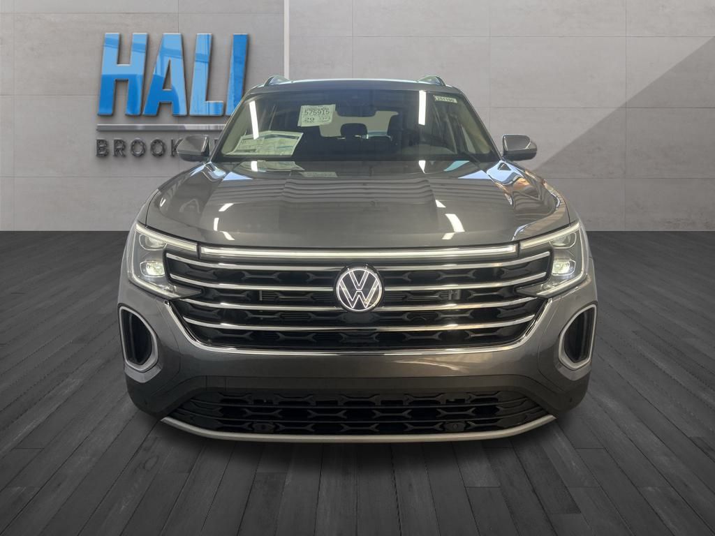 2025 Volkswagen Atlas SE Technology photo 8