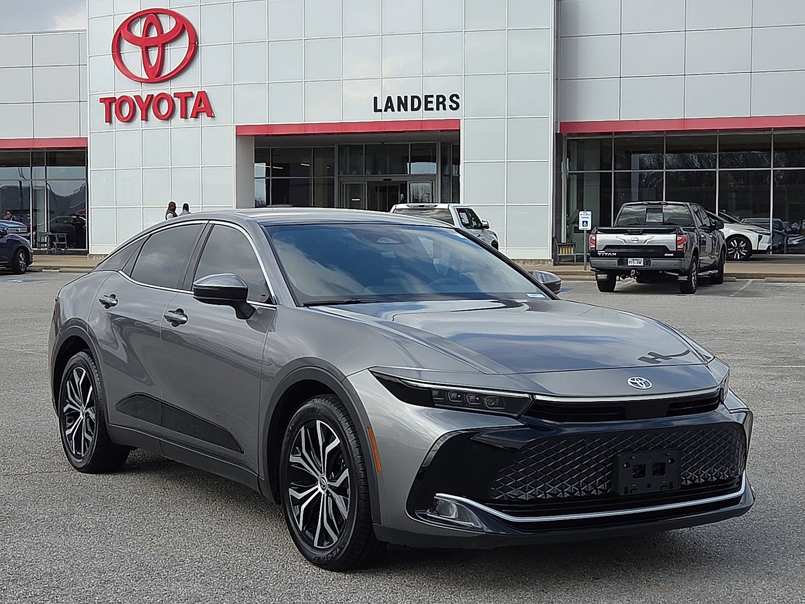 2023 Toyota Crown Limited's photo