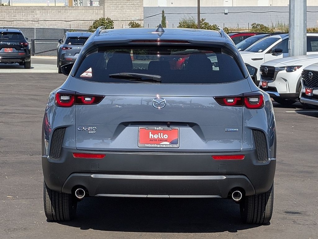 2025 Mazda CX-50 Premium Plus photo 7