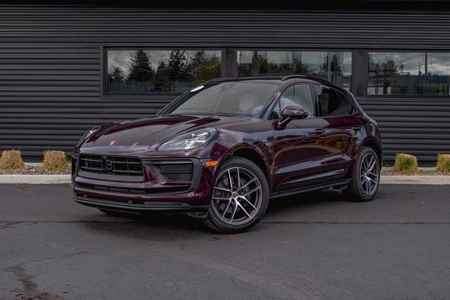 2023 Porsche Macan Base's photo